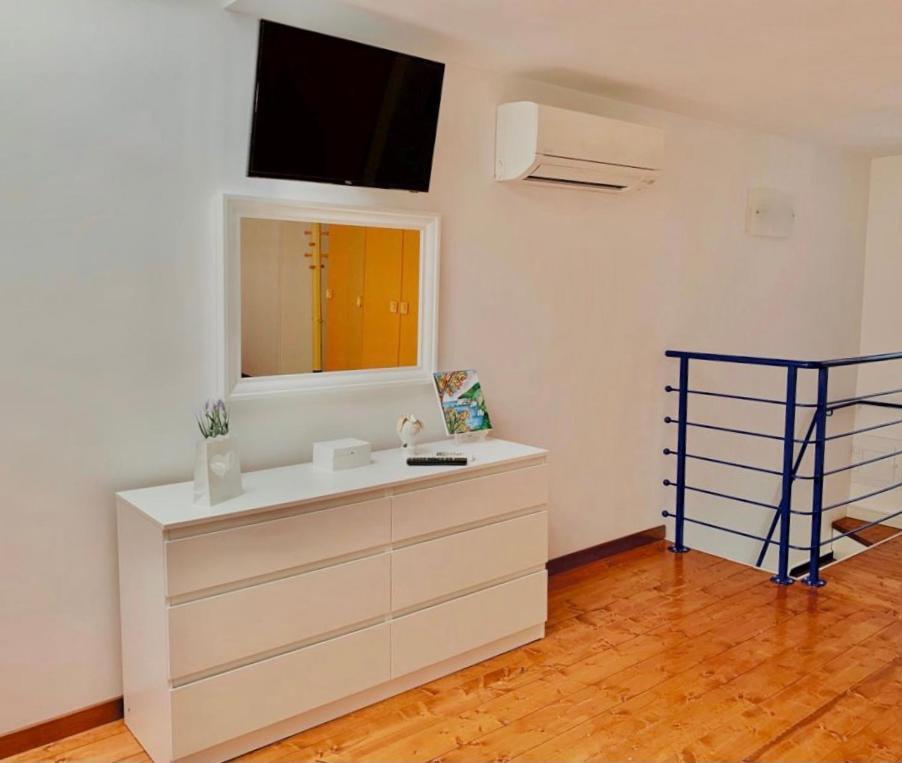 B&B Starview Вико Екуензе Екстериор снимка