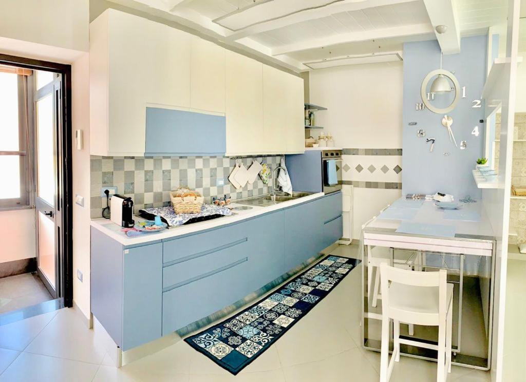 B&B Starview Вико Екуензе Екстериор снимка